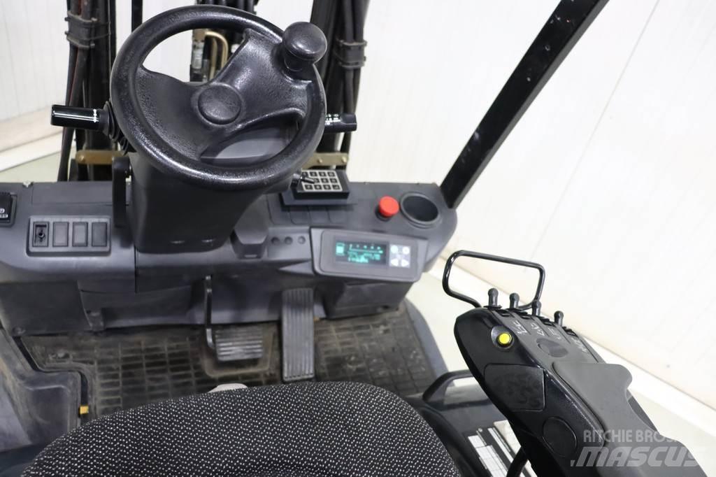 CAT EP20PNT Elektriniai šakiniai krautuvai