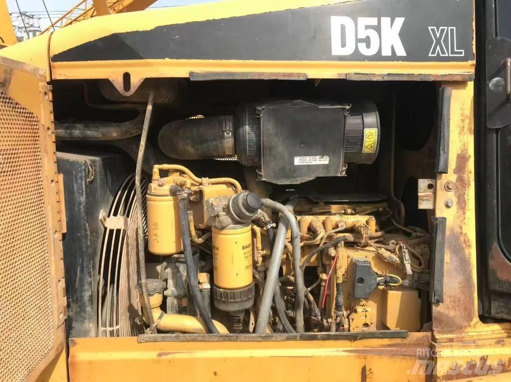 CAT D 5 K Vikšriniai buldozeriai