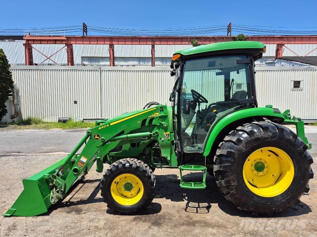 John Deere 4044 R Traktoriai