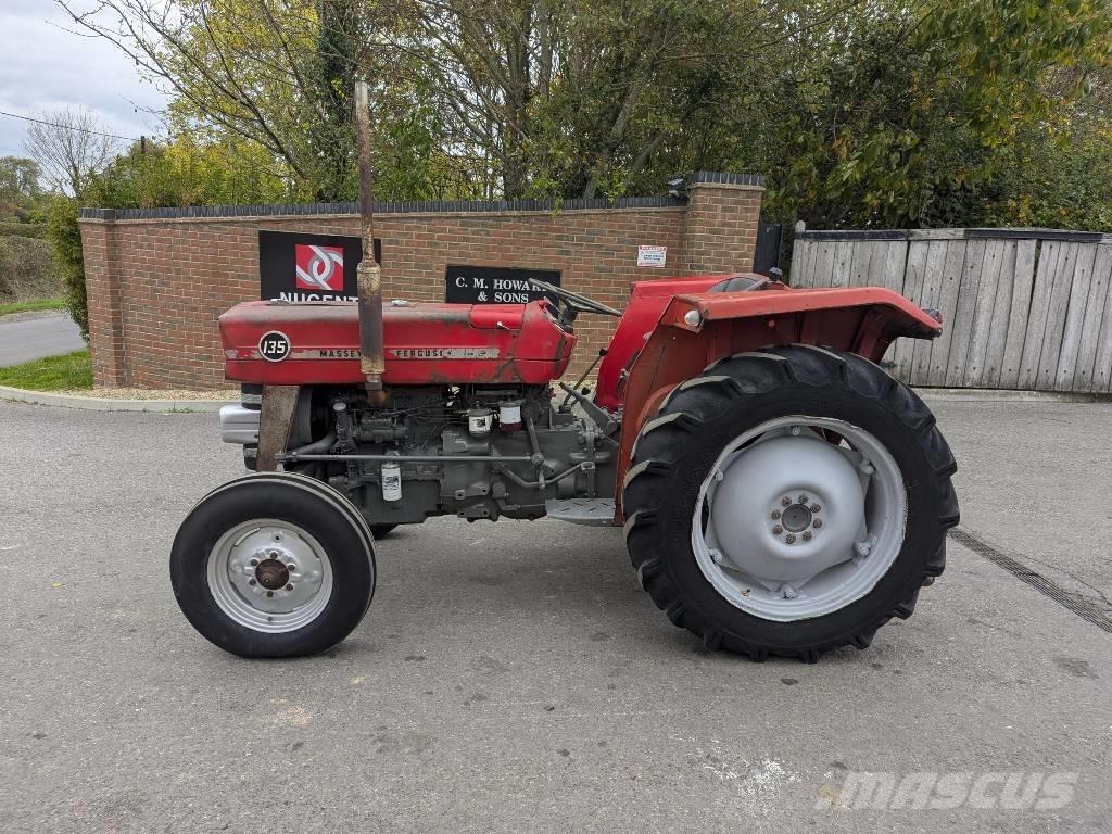 Massey Ferguson 135 Traktoriai