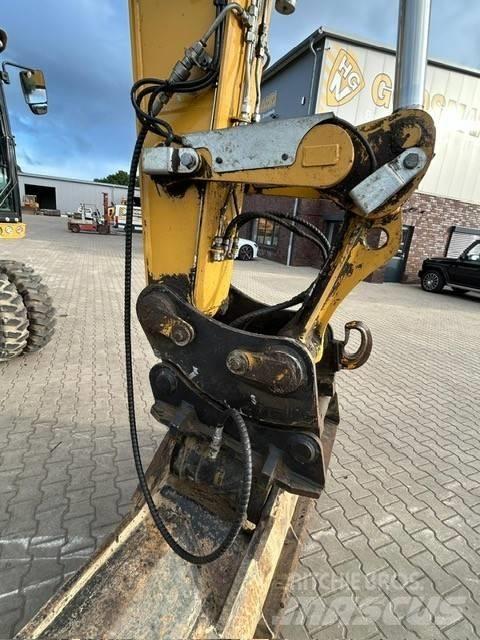 CAT M 318 F Ratiniai ekskavatoriai