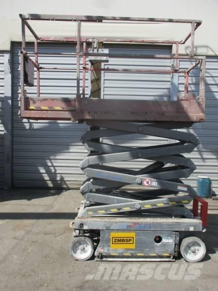 SkyJack SJ III 3219 Žirkliniai keltuvai