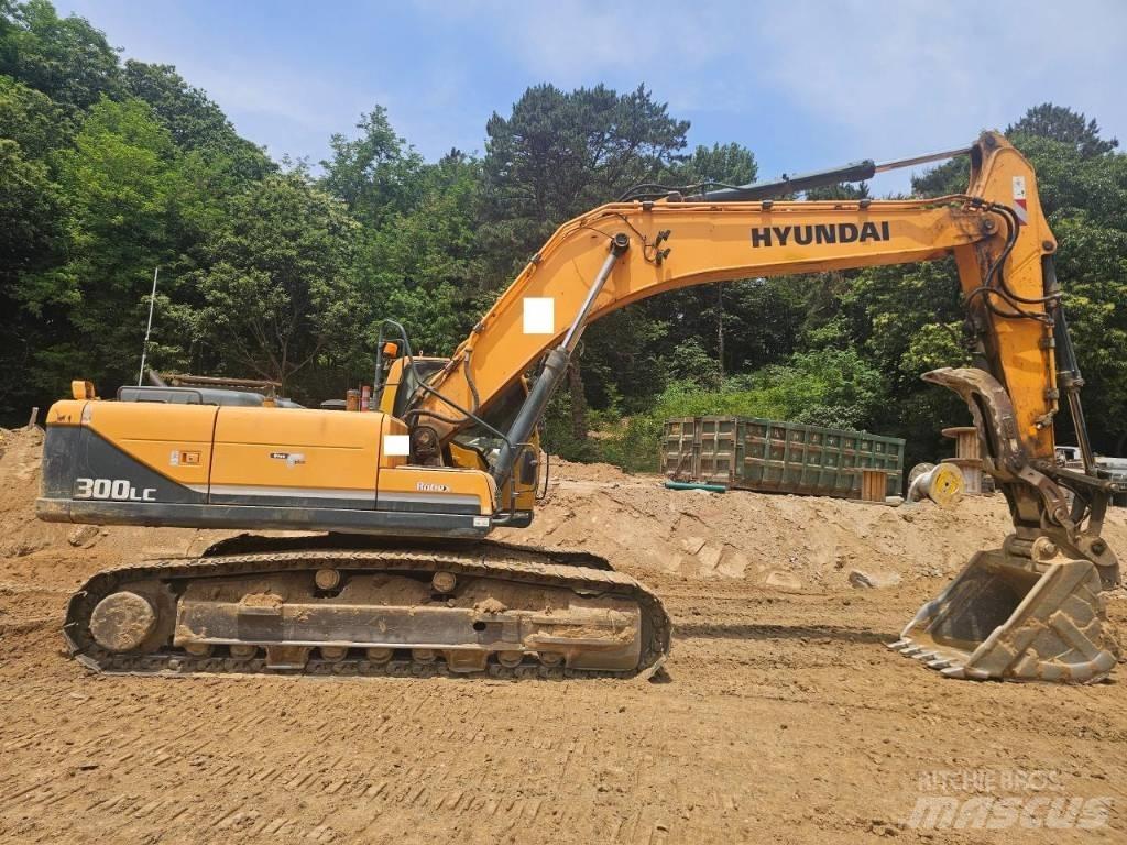 Hyundai Robex 300 LC Vikšriniai ekskavatoriai