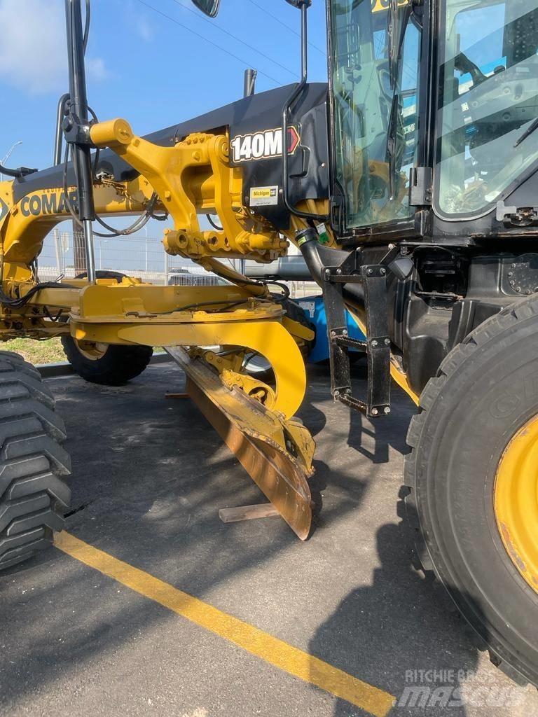 CAT 140 M Greideriai