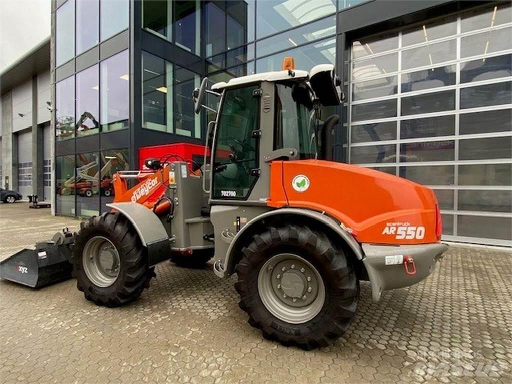 Weycor AR550 HS Daugiafunkciniai pakrovėjai