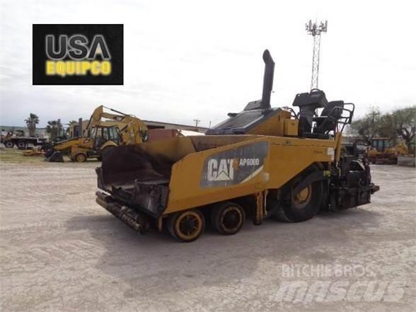 CAT AP-600D Asfalto klotuvai