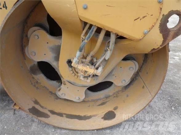 CAT CB54 Vieno būgno volai