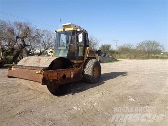 CAT CS-563C Vieno būgno volai