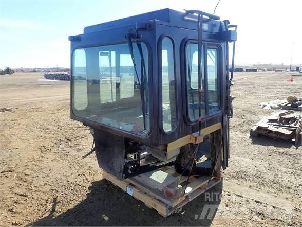 CAT D6R Kabinos ir interjeras