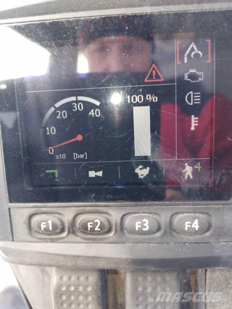 Epsilon Q 150 L104 Medienos kranai