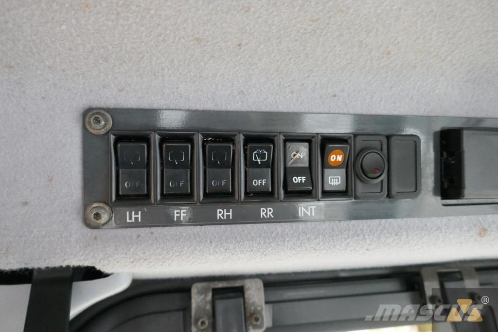 Komatsu D85PX-15 Vikšriniai buldozeriai