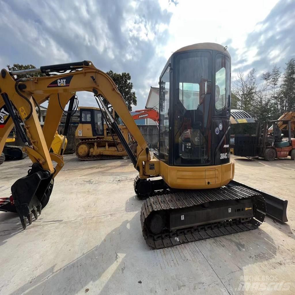CAT 304 C Mini ekskavatoriai < 7 t