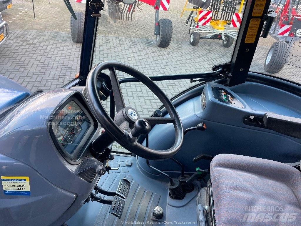 New Holland TD 95 D Traktoriai