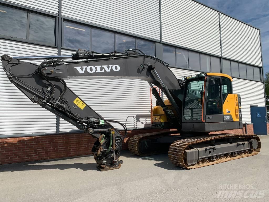 Volvo ECR235EL Vikšriniai ekskavatoriai