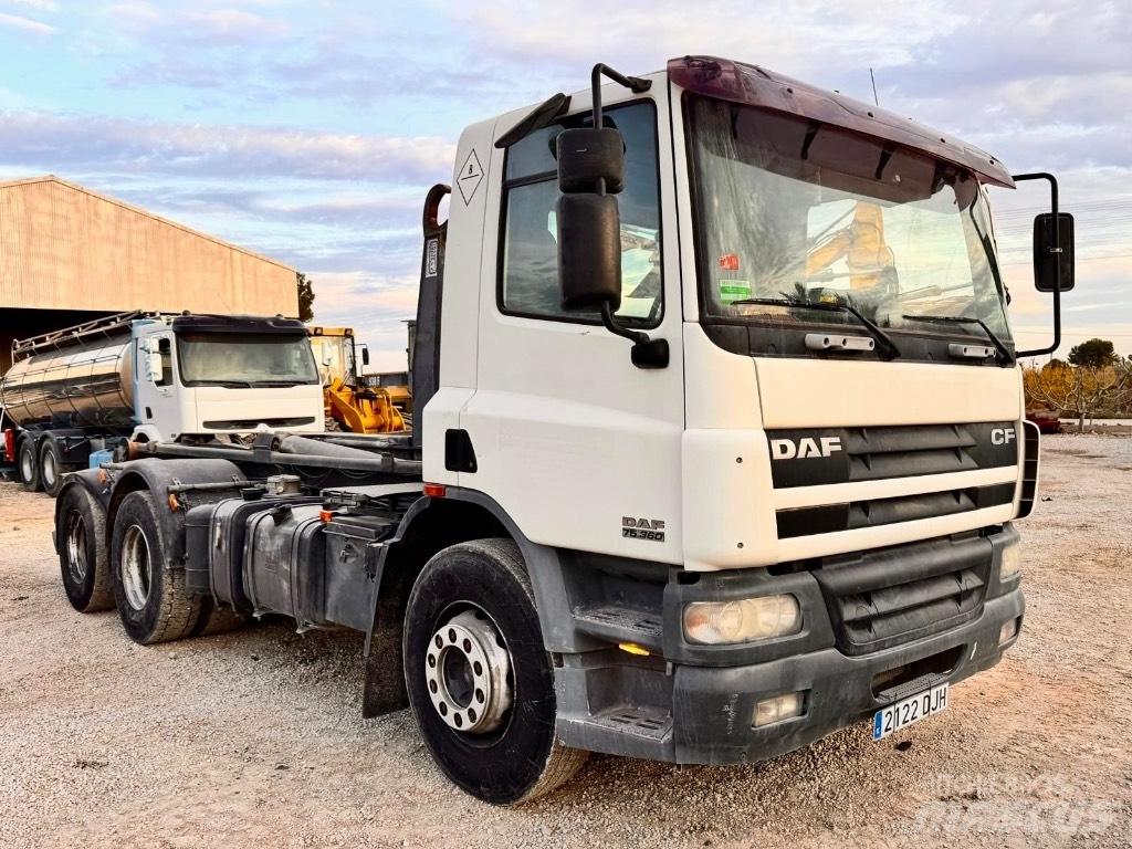 DAF 75.360 Kiti kranai