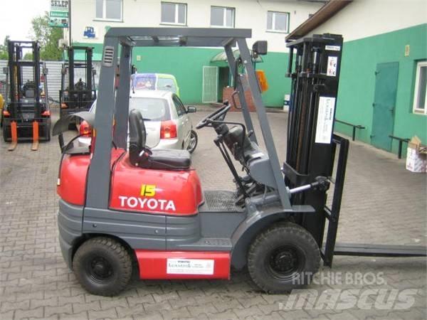 Toyota 6FG15 LPG (dujiniai) krautuvai