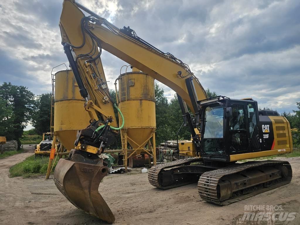 CAT 320FL Vikšriniai ekskavatoriai