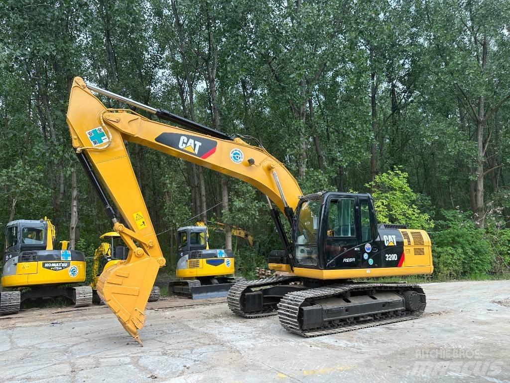 CAT 320D Vikšriniai ekskavatoriai