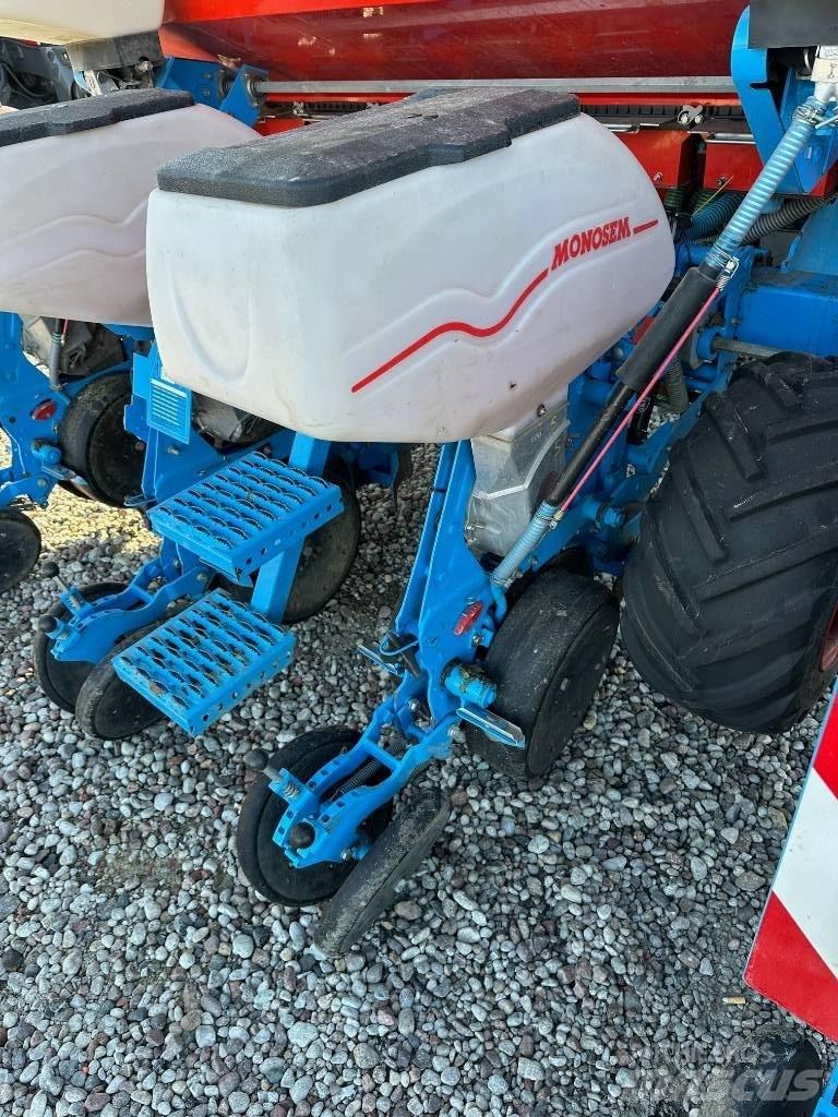 Monosem NG PLUS 8 Tiksli sėjimo technika