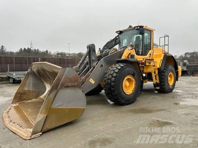 Volvo L180H Naudoti ratiniai krautuvai