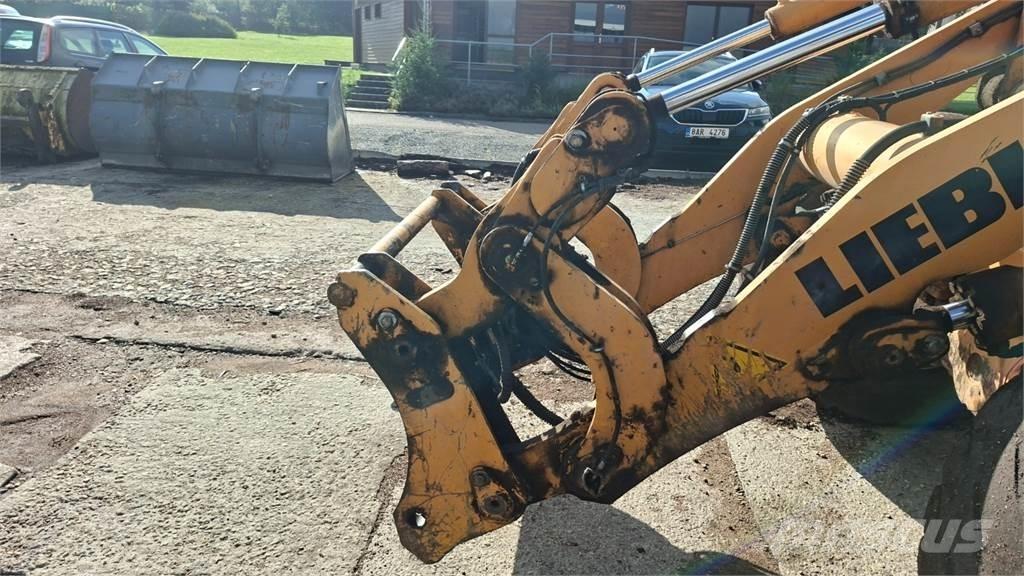 Liebherr L524 Statyba - Kita