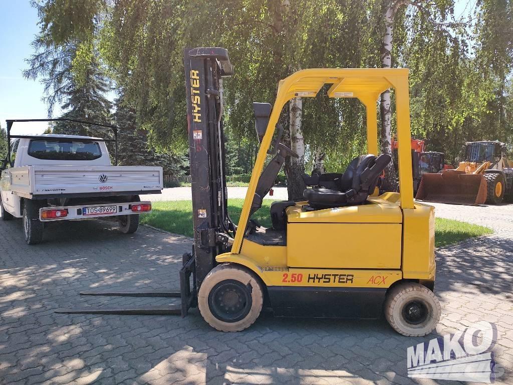 Hyster J 2.50 XM Elektriniai šakiniai krautuvai