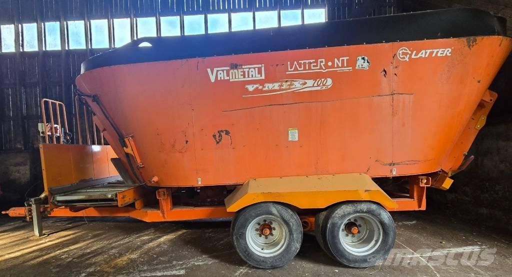 Valmetal V-Mix 700 Pašarų maišytuvai-dalytuvai