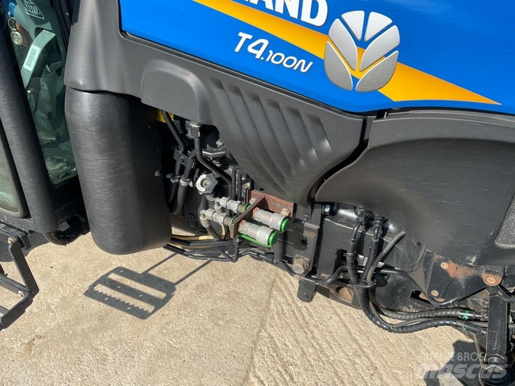 New Holland T 4.100 Traktoriai