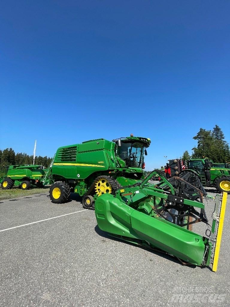 John Deere T 670 Derliaus nuėmimo kombainai