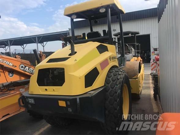 Bomag BW177D-5 Vieno būgno volai