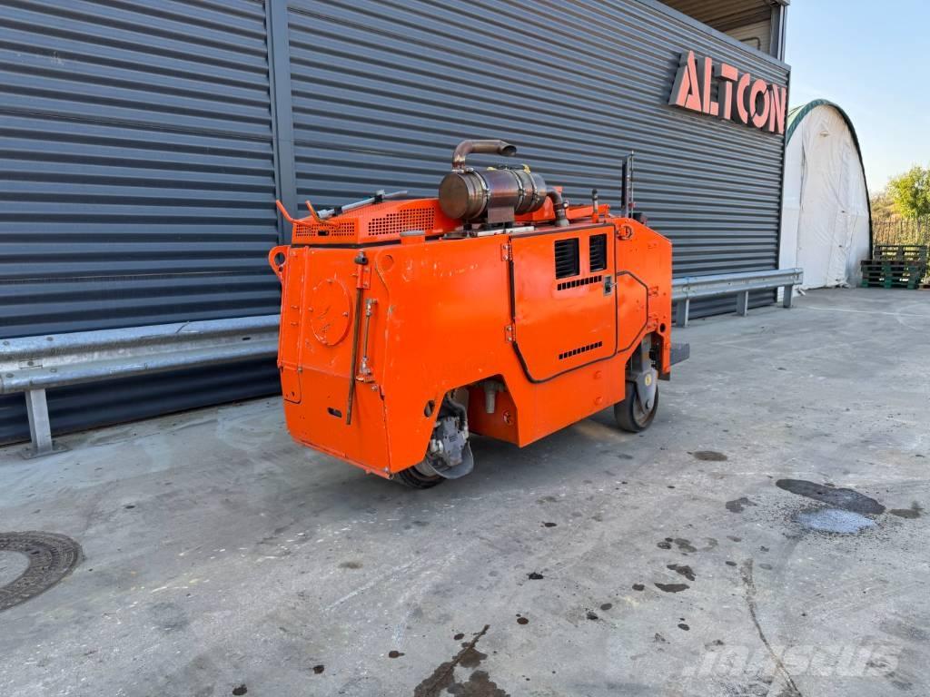 Wirtgen W 350 Asfalto šalto frezavimo technika