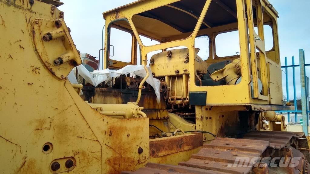 CAT D8K  (POR PIEZAS) Vikšriniai buldozeriai