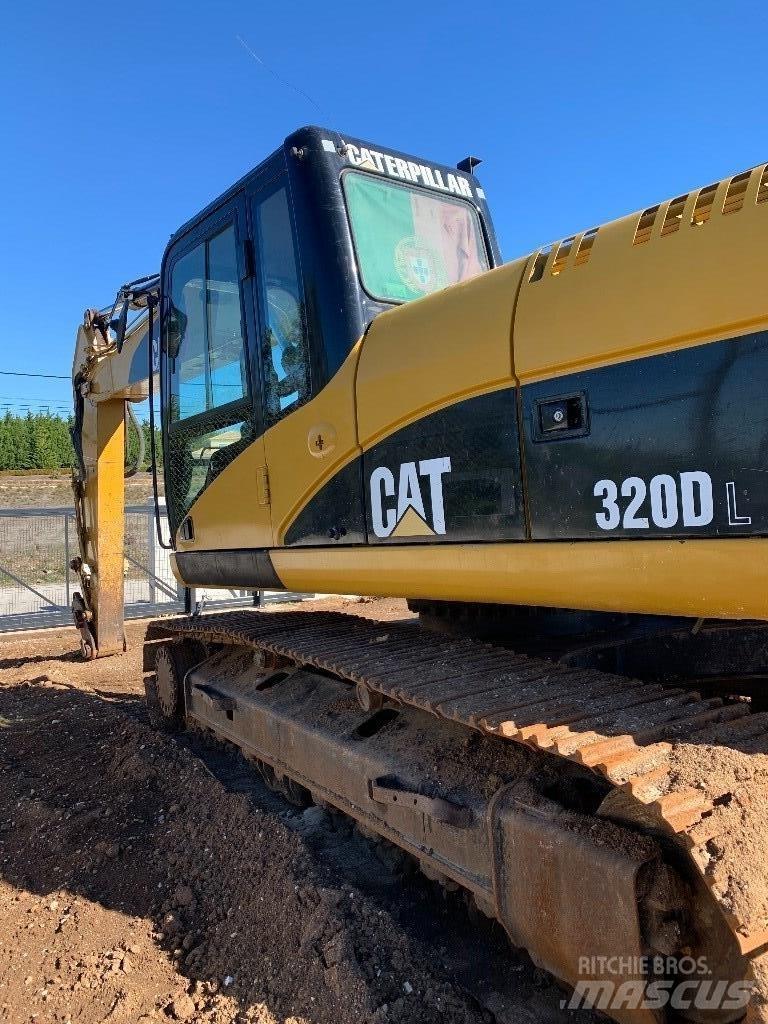 CAT 320 D L Vikšriniai ekskavatoriai