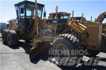 CAT 140K Greideriai