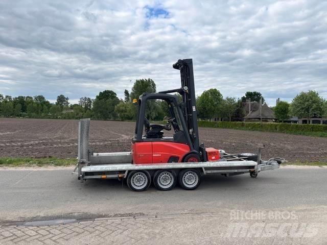 Linde E 15 Elektriniai šakiniai krautuvai