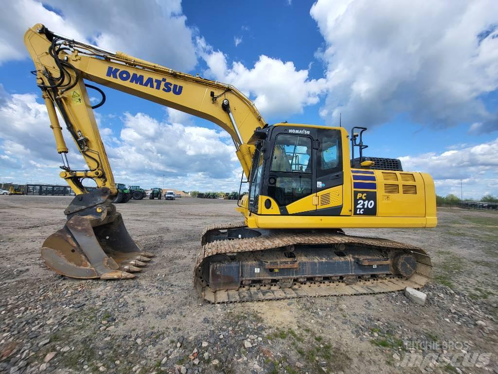 Komatsu PC210-11E0 Vikšriniai ekskavatoriai