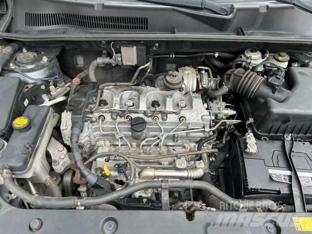 Toyota RAV-4 Lengvieji automobiliai