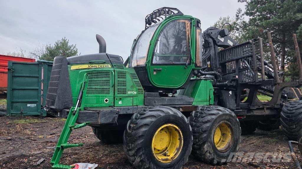 John Deere 1510 E Naudoti miškovežiai (Forvarderiai)