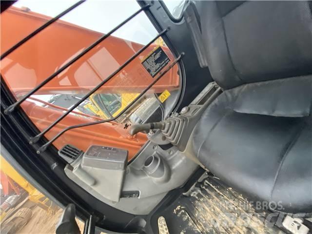 Hitachi ZX240G Vikšriniai ekskavatoriai