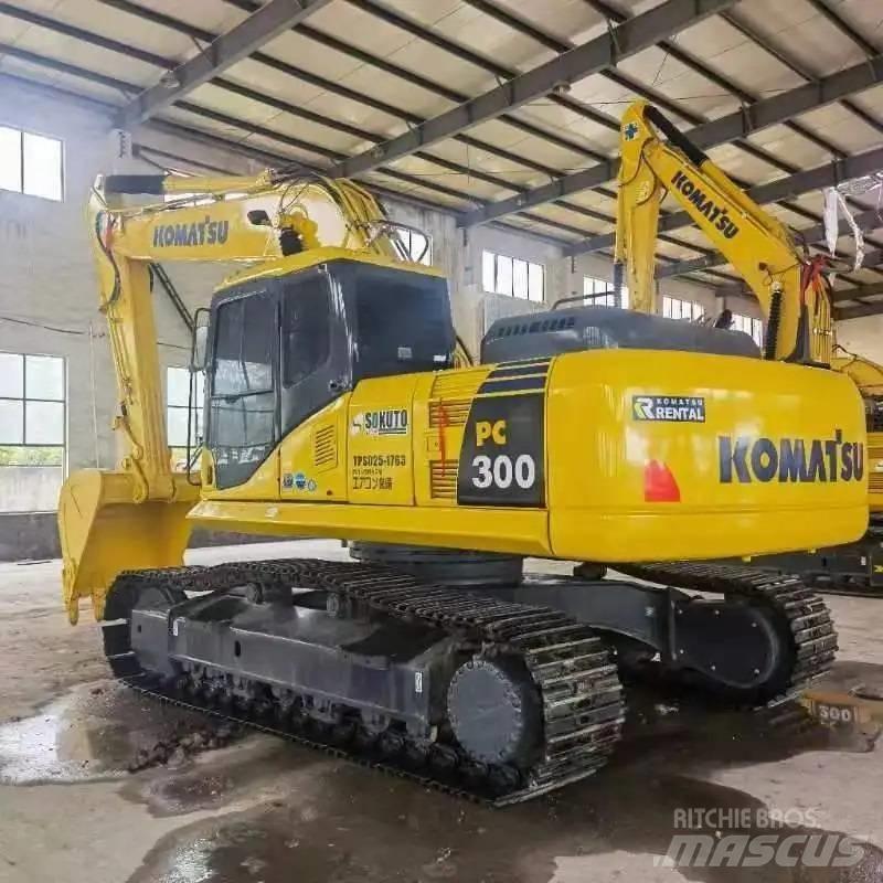 Komatsu PC300-7 Vikšriniai ekskavatoriai
