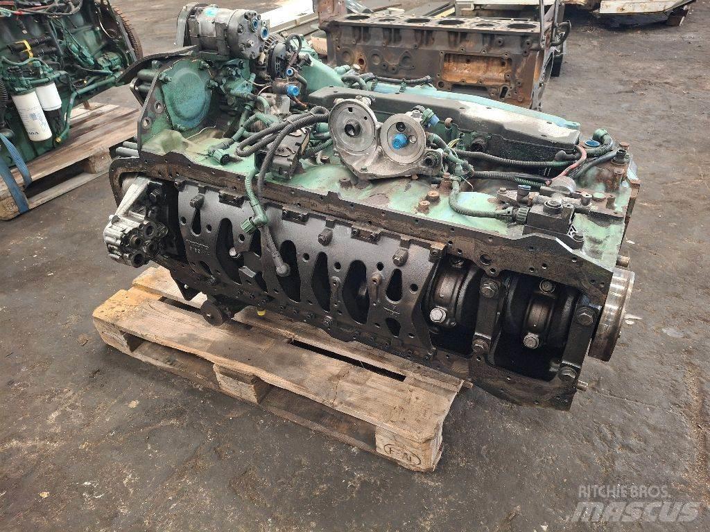 Volvo D12D420 Varikliai