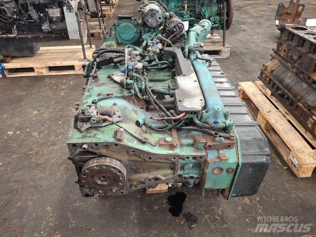 Volvo D12D420 Varikliai