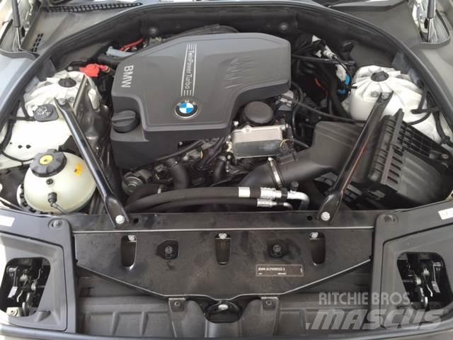 BMW 528i Lengvieji automobiliai