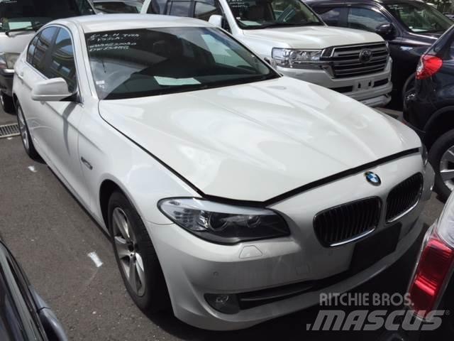 BMW 528i Lengvieji automobiliai