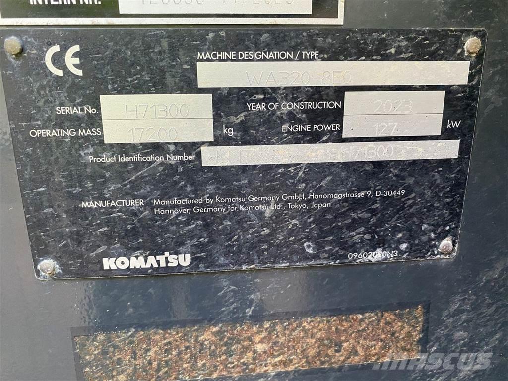 Komatsu WA320-8EO Naudoti ratiniai krautuvai
