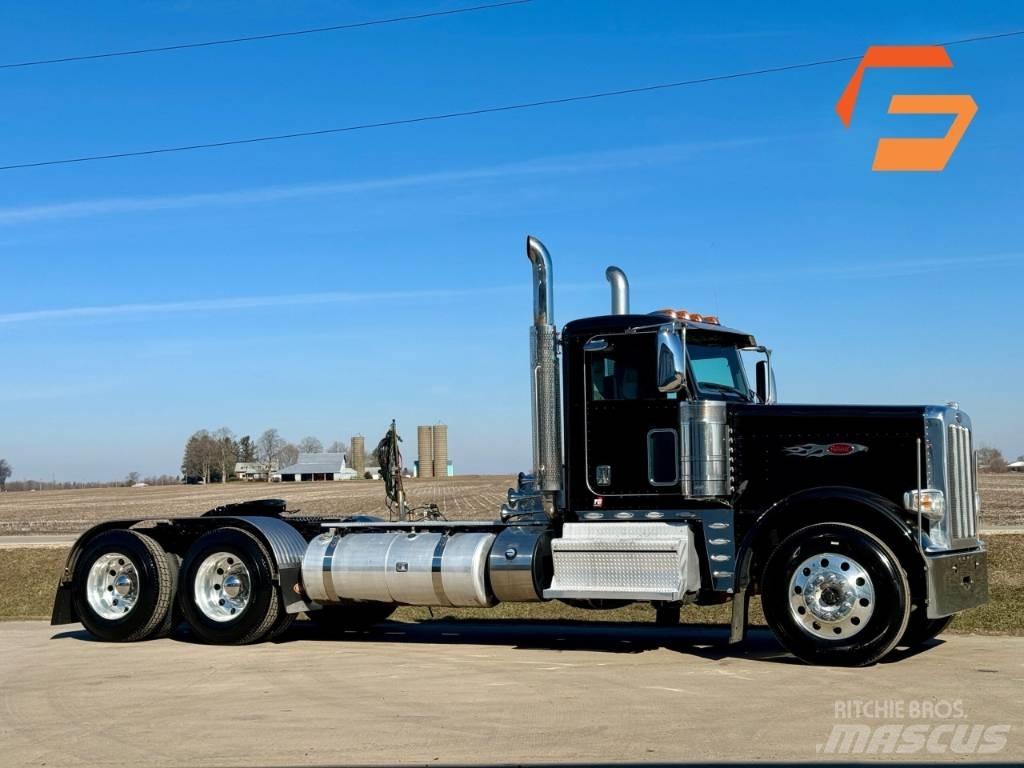 Peterbilt 389 Naudoti vilkikai