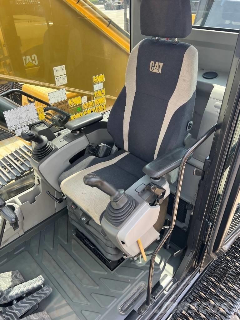 CAT MH336F Atliekų / pramoniniai krautuvai