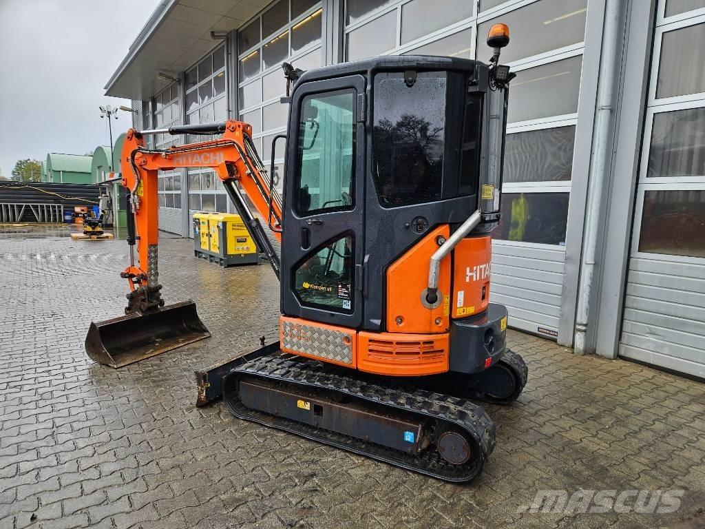 Hitachi ZX26U Mini ekskavatoriai < 7 t