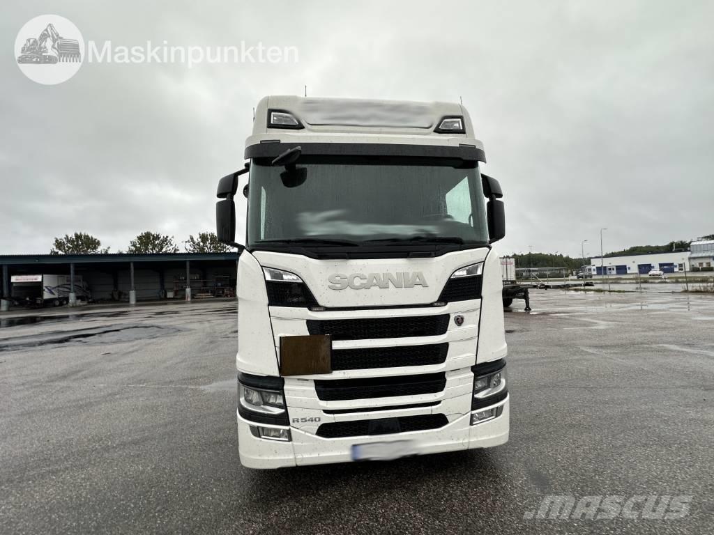 Scania R 540 Sunkvežimiai su dengtu kėbulu
