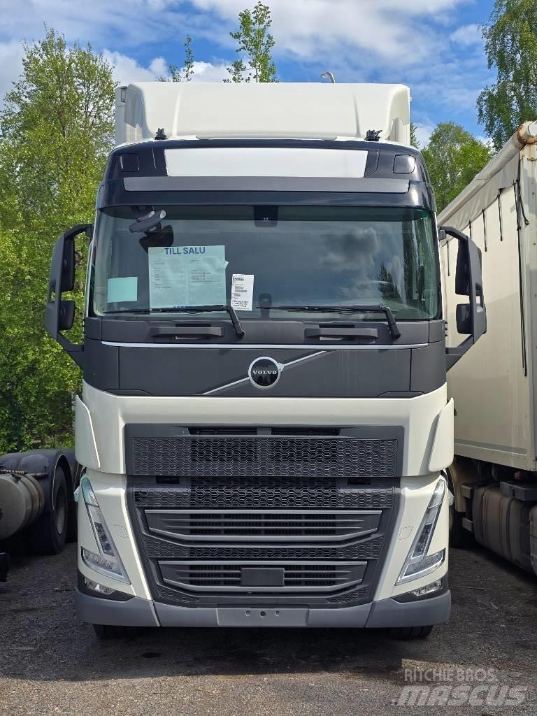 Volvo FH460 Sunkvežimiai su dengtu kėbulu